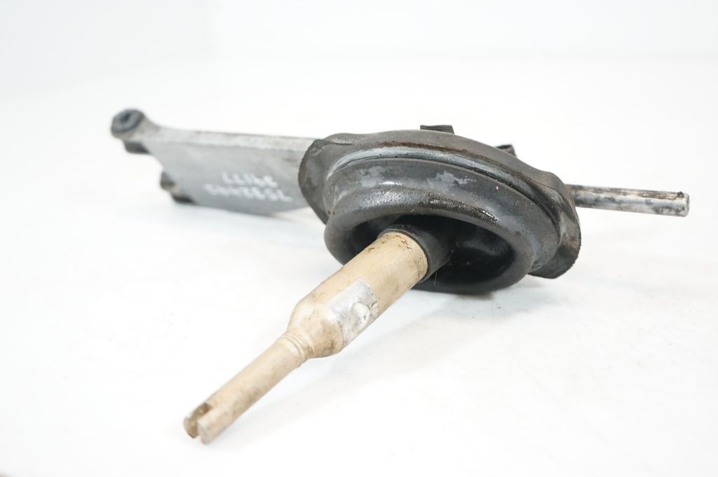 Gear shifter/selector (8)