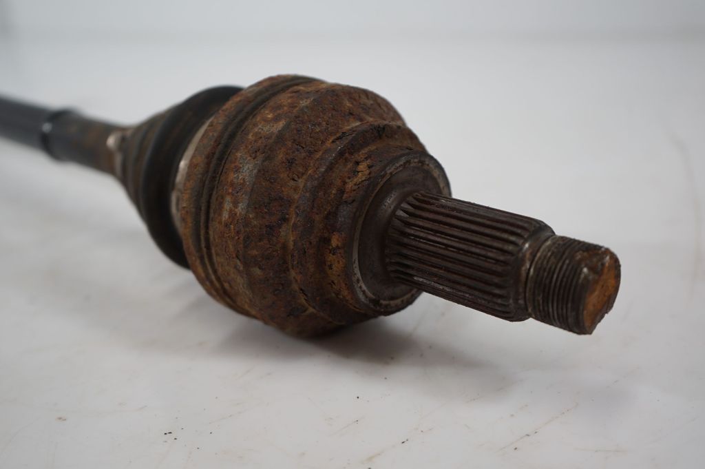 Rear driveshaft (4)