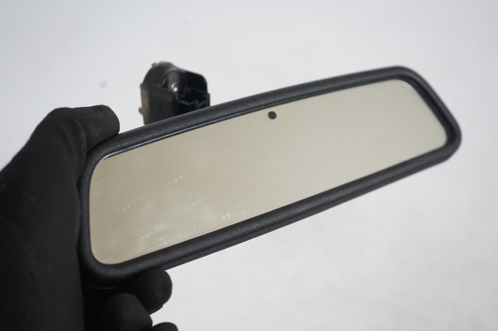 Rear view mirror (interior) (6)