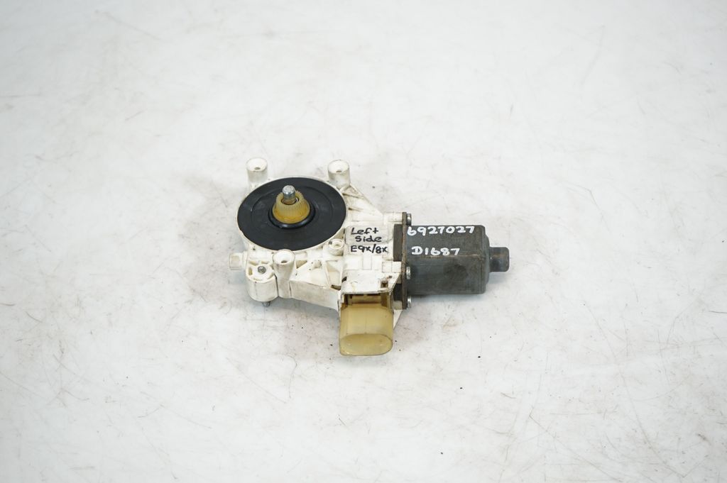 Front door window regulator with motor