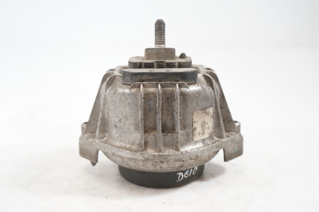 Engine mount bracket (5)