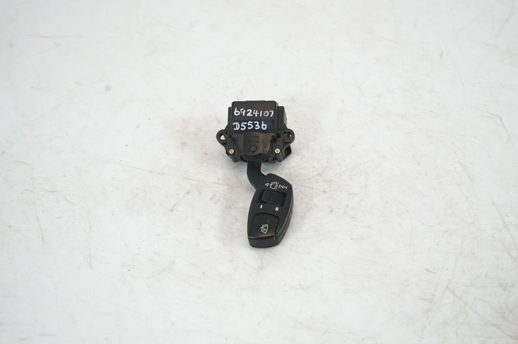 Wiper control stalk (2)