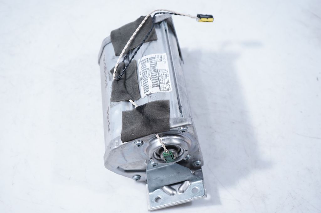 Passenger airbag (2)