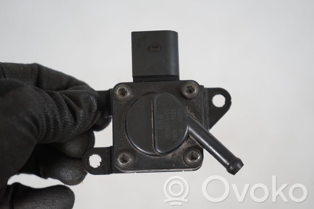 Exhaust gas pressure sensor (7)
