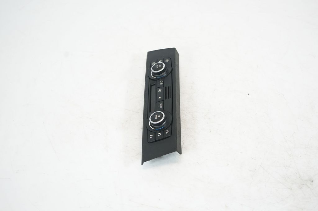 Climate control unit (4)