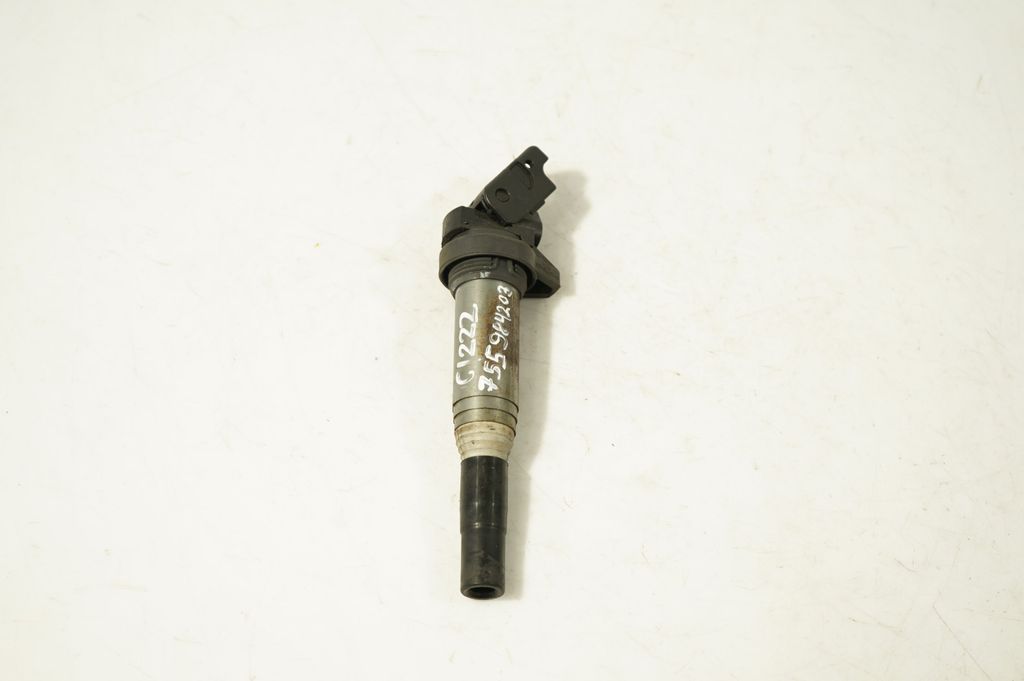 High voltage ignition coil