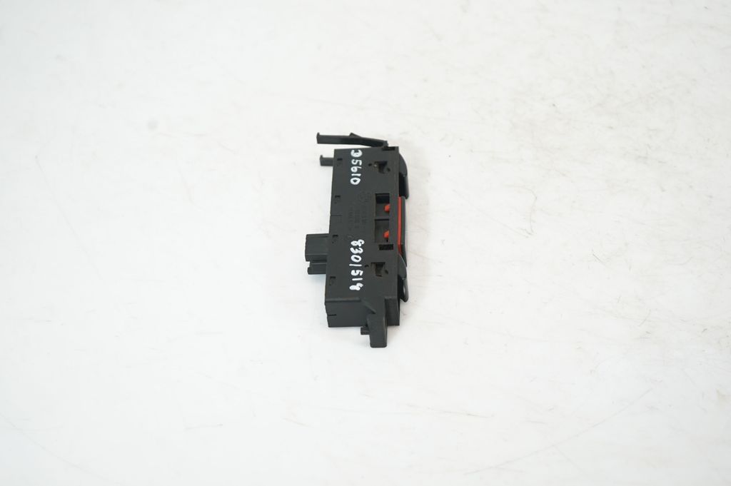 Electric window control switch (4)