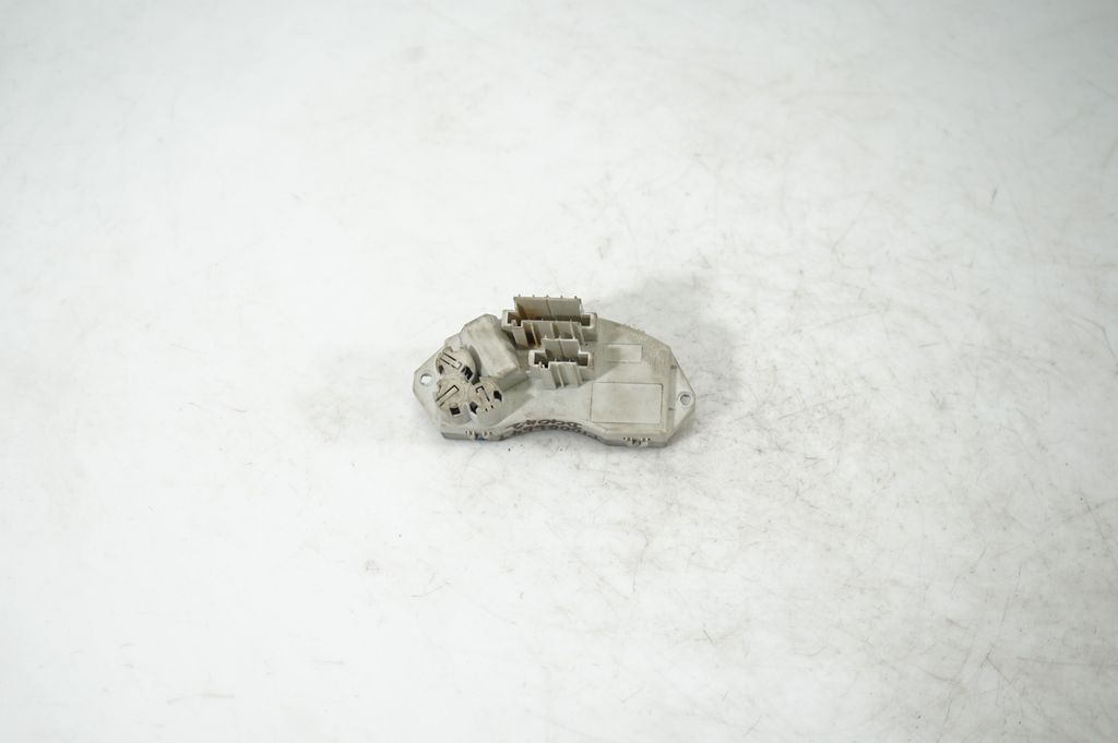 Heater blower motor/fan resistor (5)