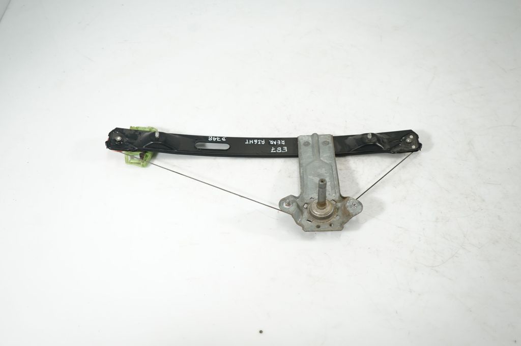 Rear door window regulator with motor (3)