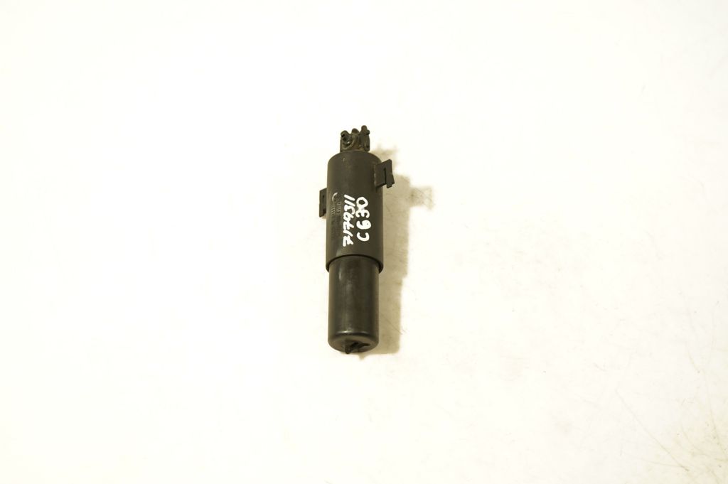 Headlight washer spray nozzle (5)