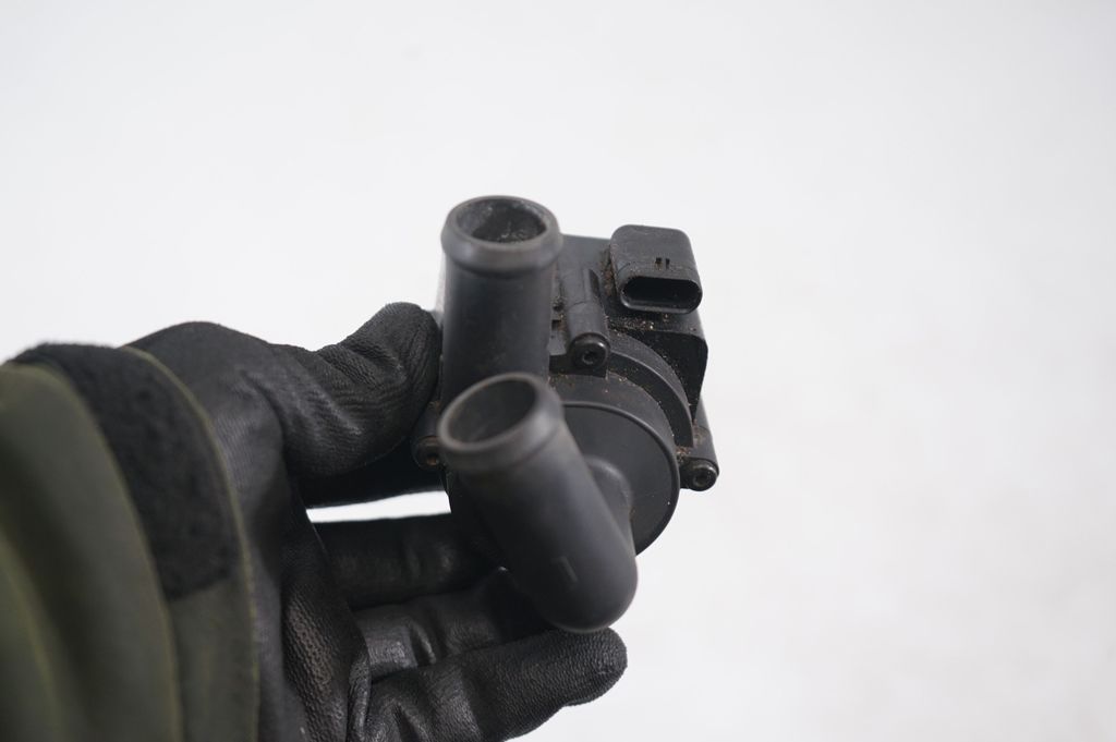 Electric auxiliary coolant/water pump (6)