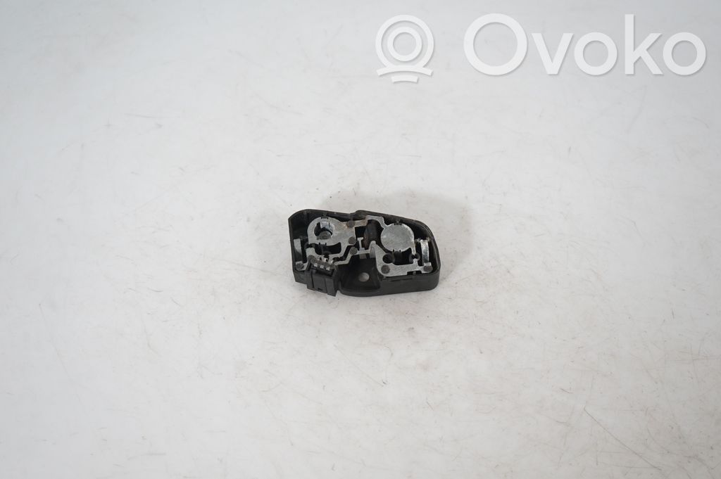 Tail light bulb cover holder