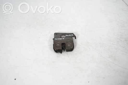 Seat back rest lock catch