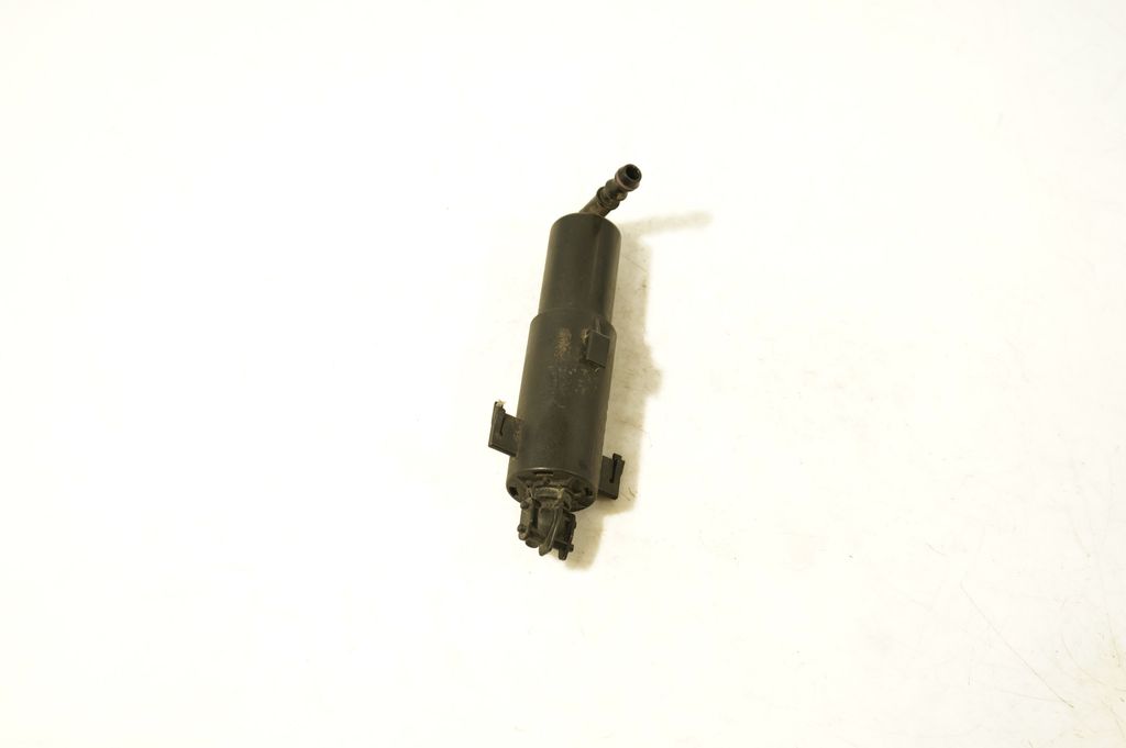 Headlight washer spray nozzle (3)