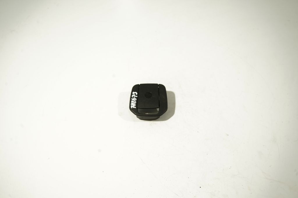 ISOFIX cover (3)