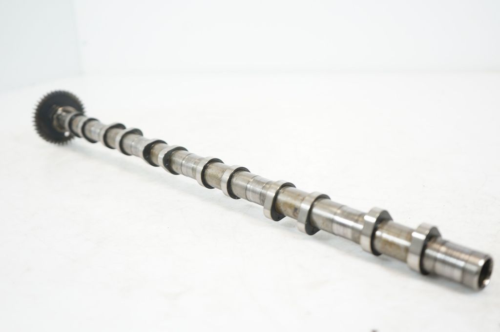 Camshaft (6)