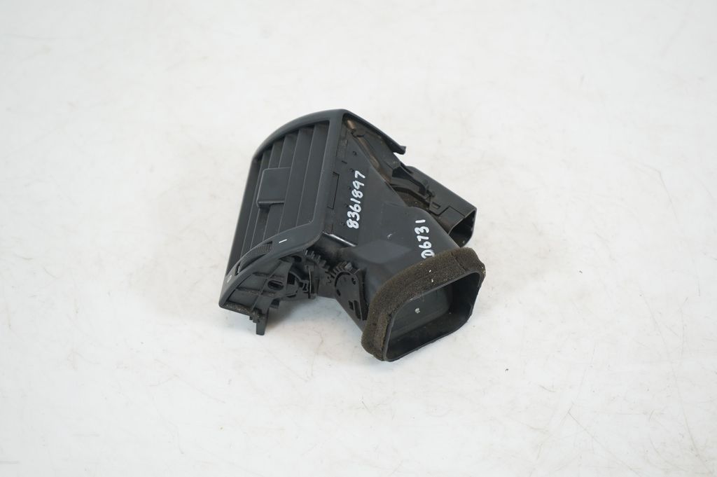 Dashboard side air vent grill/cover trim (2)