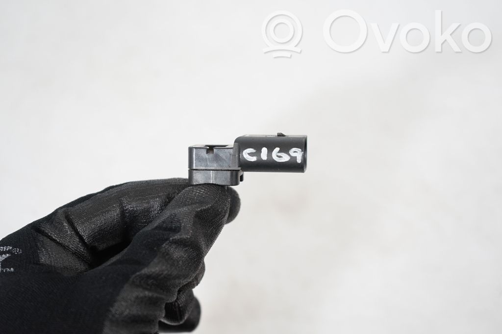 Front door electric wing mirror (6)