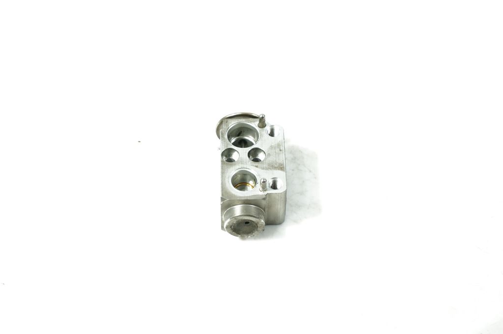 Air conditioning (A/C) expansion valve (2)