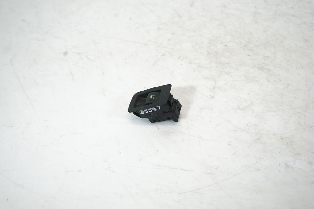 Electric window control switch (2)