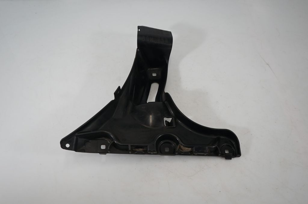 Rear bumper mounting bracket (3)