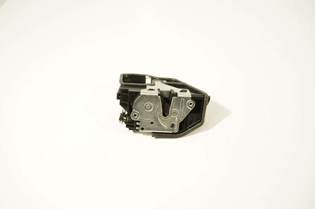 Front door lock (6)