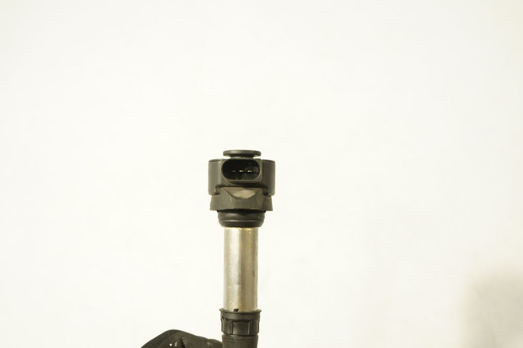 High voltage ignition coil (6)