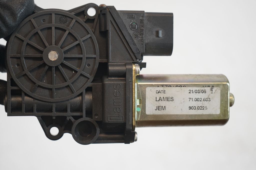 Engine coolant pipe/hose (7)