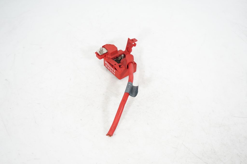 Positive cable (battery) (2)