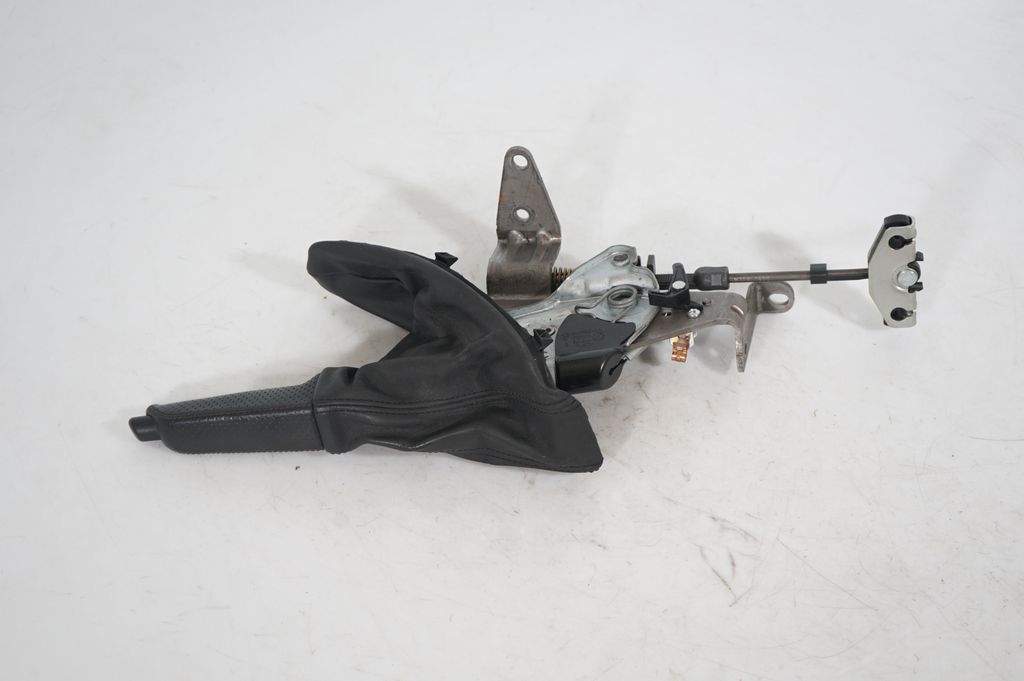 Handbrake/parking brake lever assembly (3)