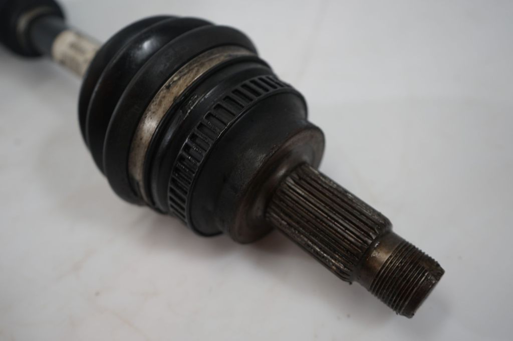 Front driveshaft (4)