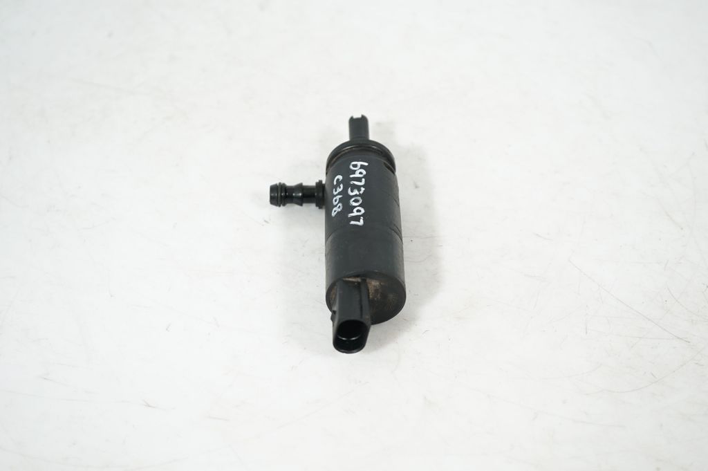 Headlight washer pump (2)