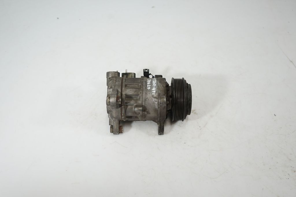 Air conditioning (A/C) compressor (pump) (5)