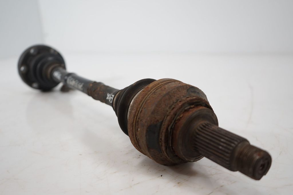 Rear driveshaft (5)