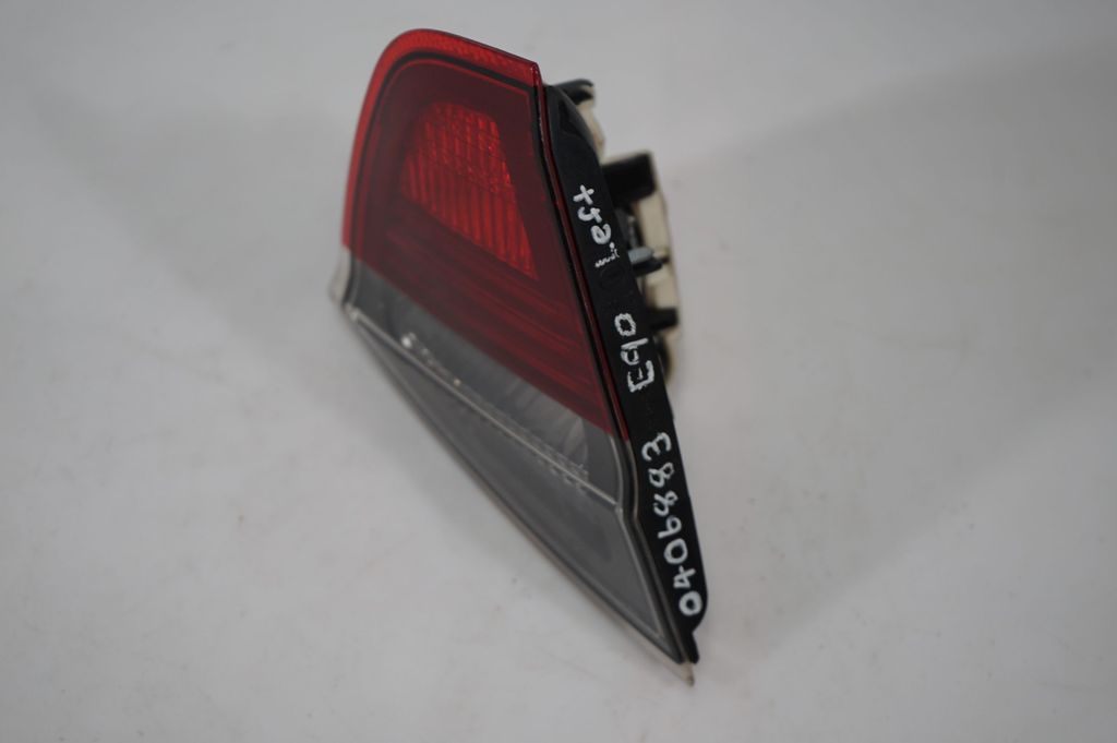 Rear/tail lights (9)