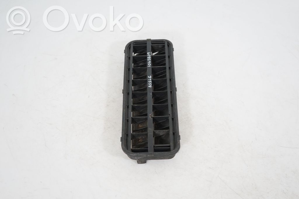 Quarter panel pressure vent (2)