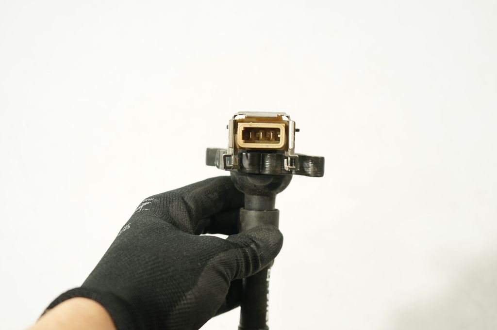 High voltage ignition coil (6)