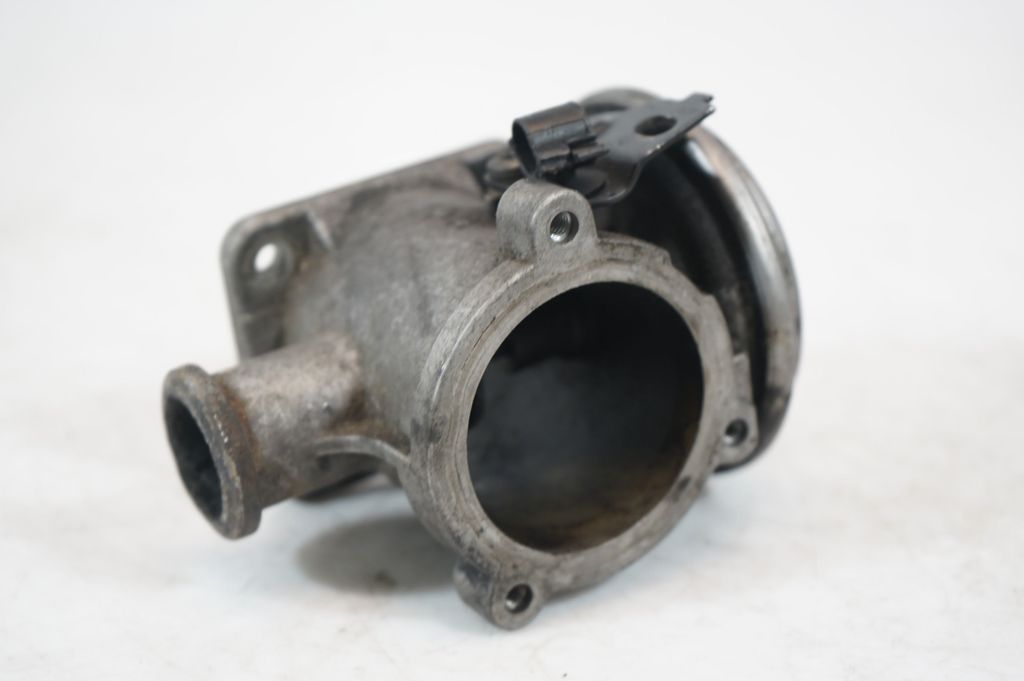 EGR valve (6)