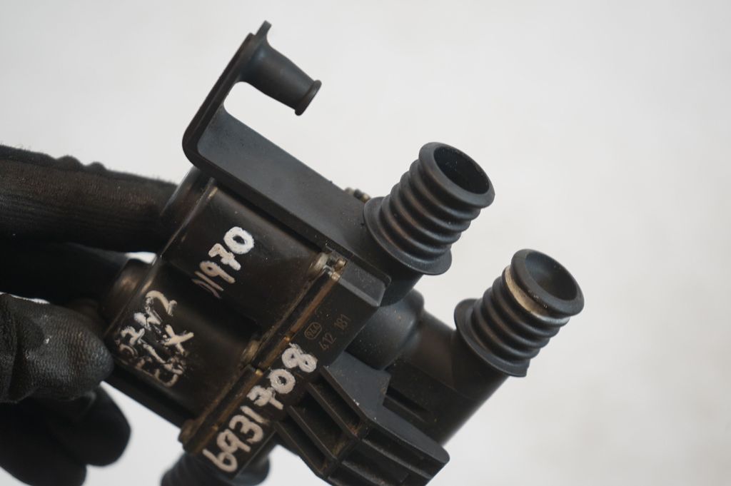 Coolant heater control valve (7)