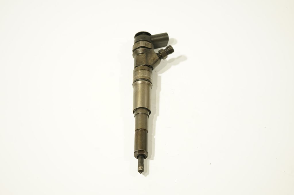 Fuel injector