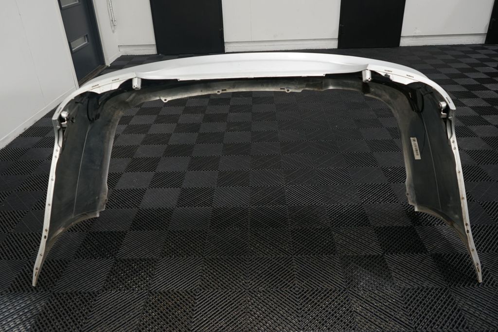 Rear bumper (2)