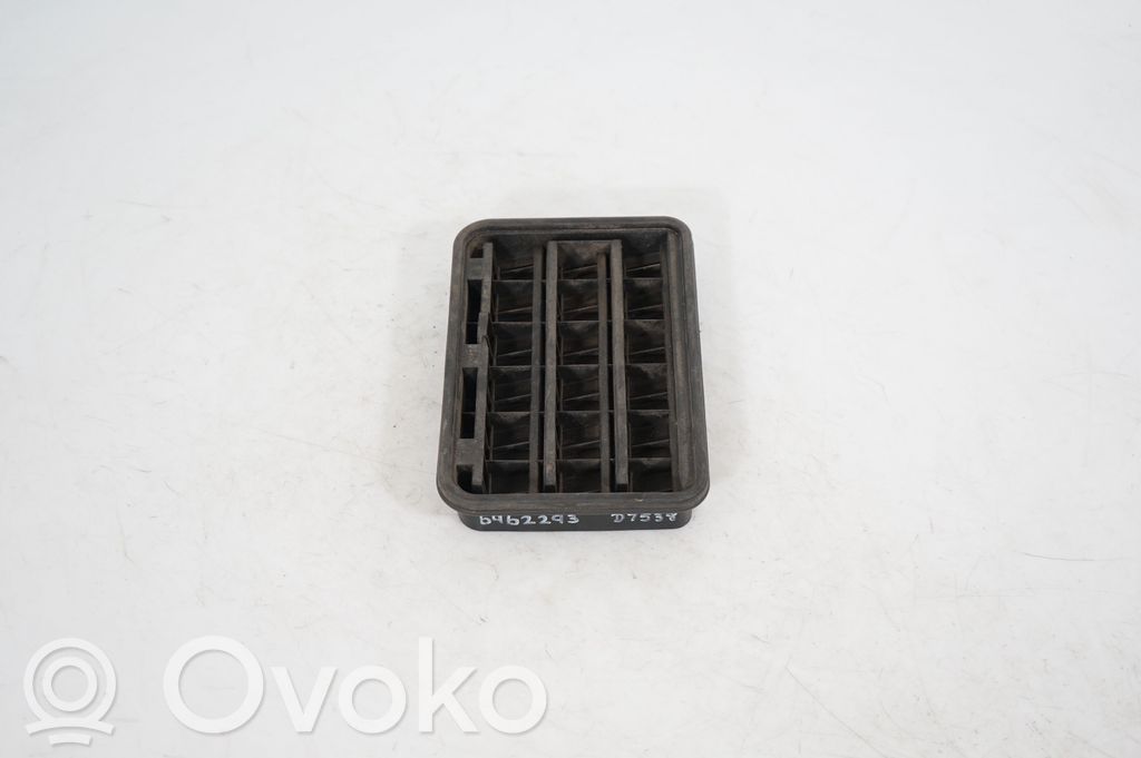 Quarter panel pressure vent (2)