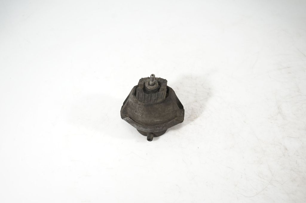 Engine mount bracket (2)