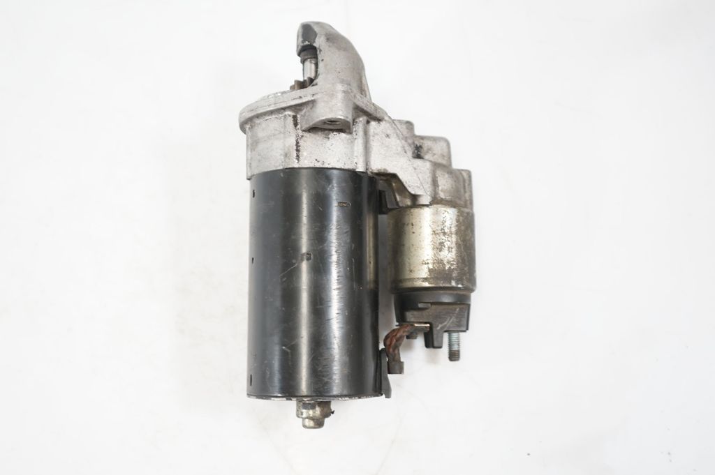 Starter motor (8)