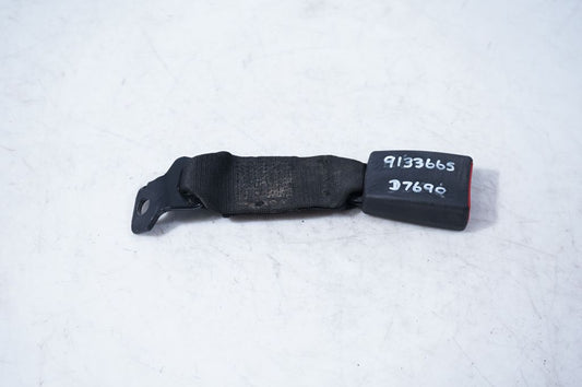 Rear seatbelt buckle