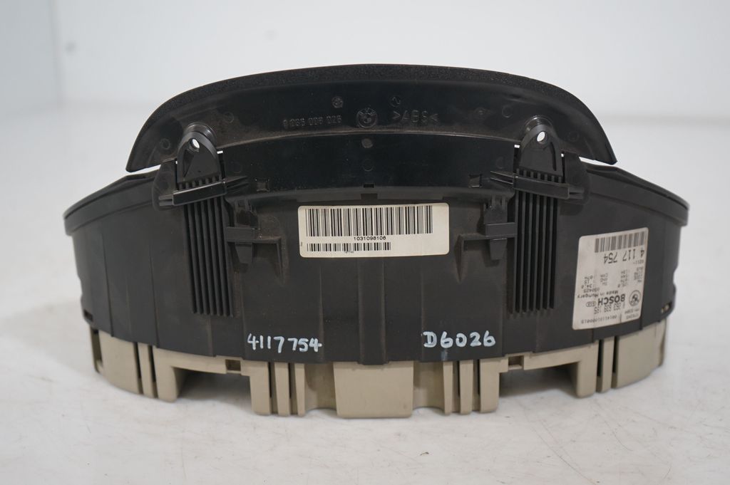 Speedometer (instrument cluster) (8)