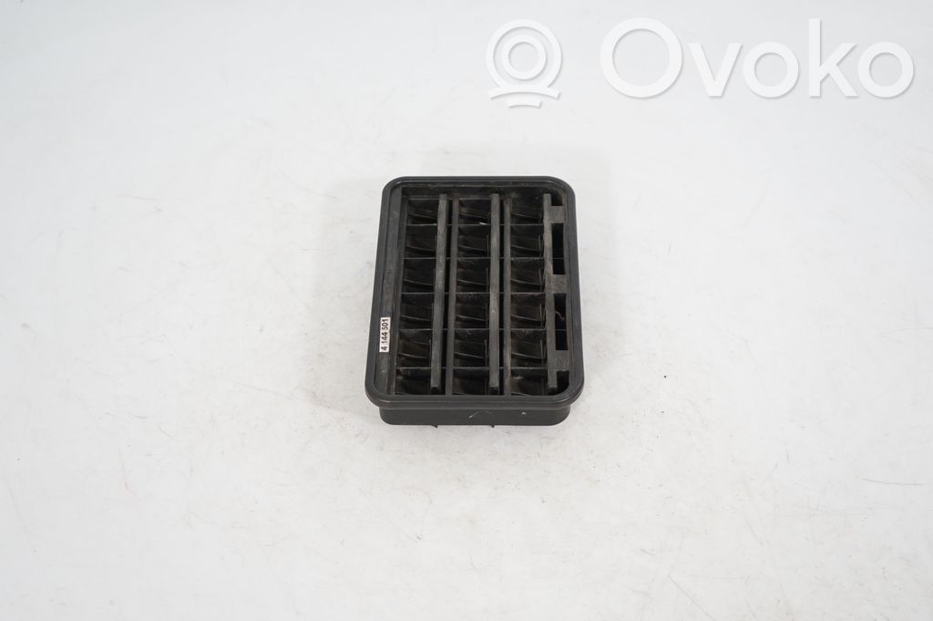 Quarter panel pressure vent (2)