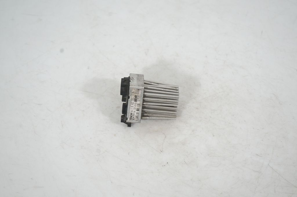 Heater blower motor/fan resistor