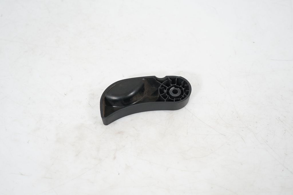 Engine bonnet (hood) release handle (5)