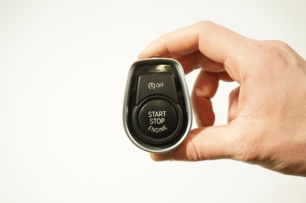 Engine start stop button switch (7)